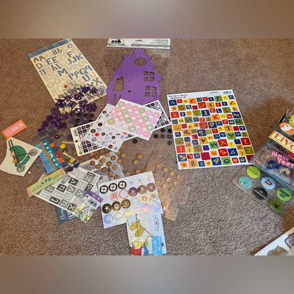 Scrap Booking Supplies ⭐️ - Picture 10 of 12